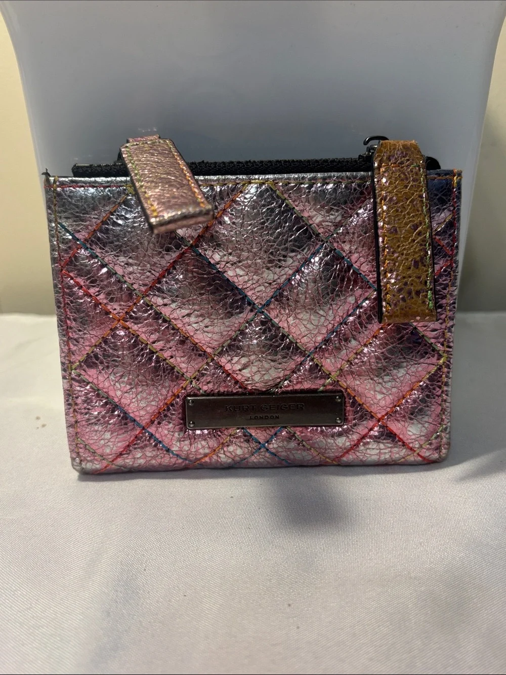 NWOT Kurt Geiger London Metallic Quilted Bifold Wallet Kensington - RARE